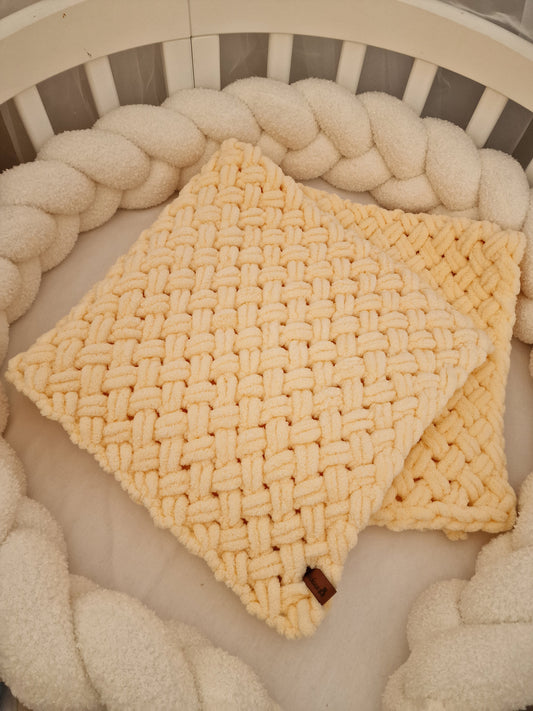 Modèle torsadé croisé vanille (saumon très clair)