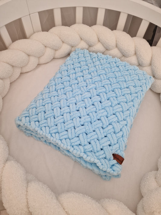 Modèle croisé bleu bébé - En stock