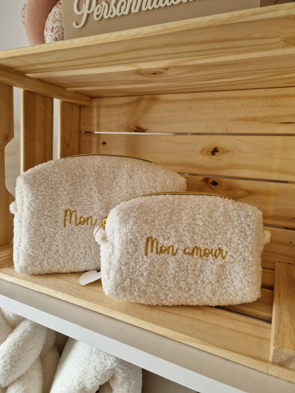 Ensemble trousses de toilette